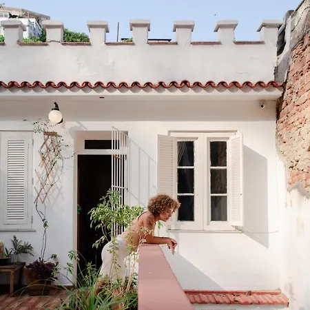 Chez Zany Boutique Hostel - Santa Teresa-3